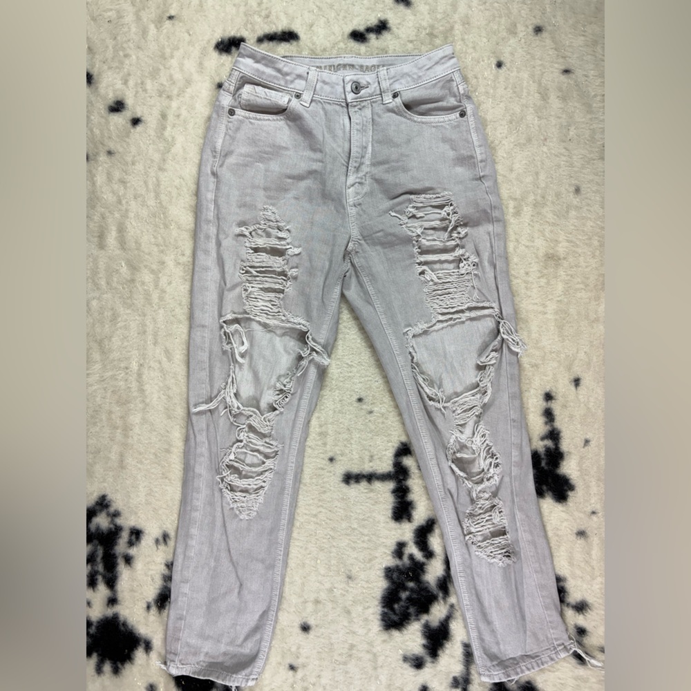 American Eagle Women’s Distressed Gray/beige Jeans Size 2